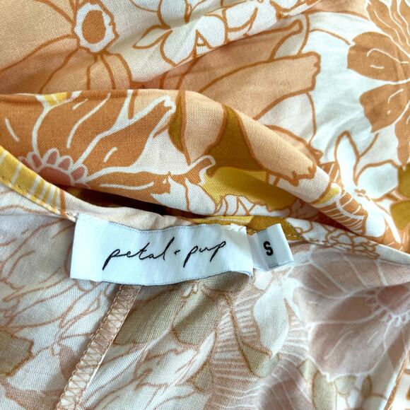 Petal + Pump oversized floral women’s overall jumpsuit romper - Picture 9 of 10